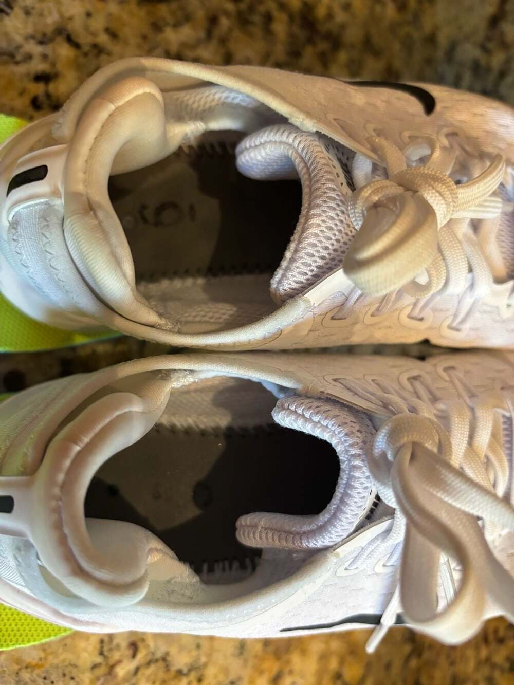 Nike Women's Interact Road Running Shoes , White/Pure Platinum- 6 - Picture 11 of 11